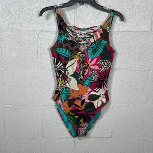 Bleu Rod Beattie Lace Down in Run Wild Print  6